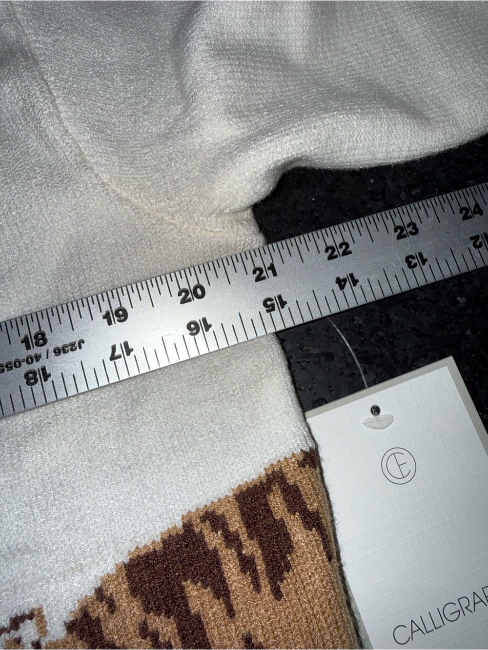 Calligraphie Playful Tabby Cat & Yarn Ball Button-Down Knit Cardigan Sweater L - Picture 8 of 9